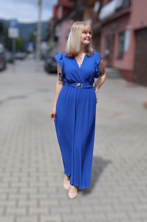 Długi kombinezon z szerokimi nogawkami, kopertowy dekolt