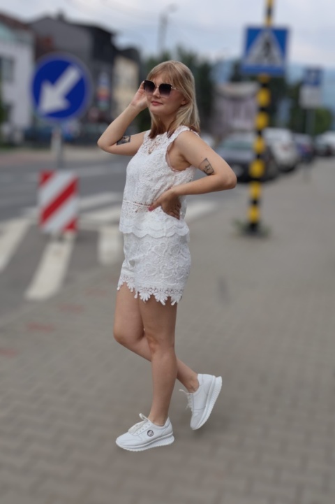 Gipiurowe krótkie spodenki