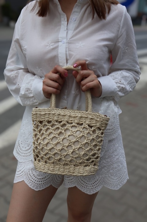 Komplet z haftem, koszula i spodenki