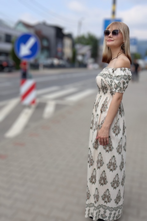 Sukienka maxi hiszpanka, azteckie wzory, krótki rękaw