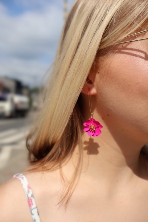 Sukienka midi w kwiatowy wzór,prążek, na szelkach, dopasowana-ołówkowa z rozcięciem