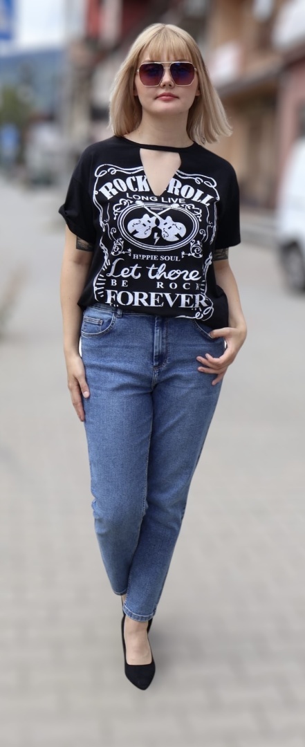 Bluzka bawełniana czarna z nadrukiem rockowym