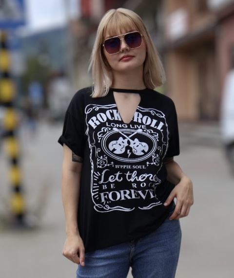 Bluzka bawełniana czarna z nadrukiem rockowym