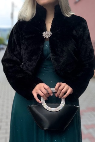 Bolerko futrzane z broszką czarne