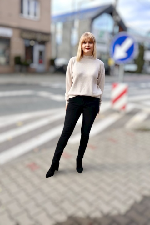 Casualowy półgolf damski beżowy