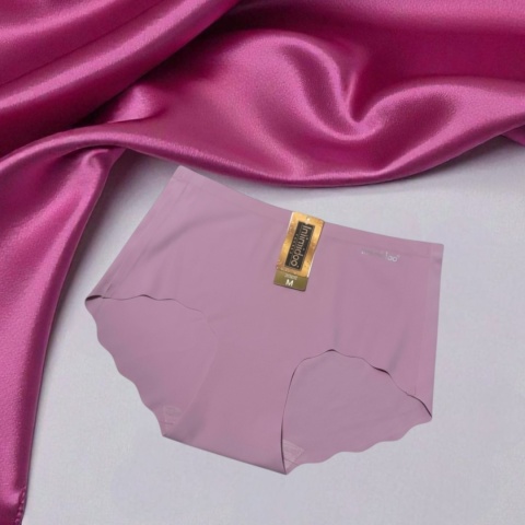 Majtki damskie bezszwowe laserowo cięte różowe