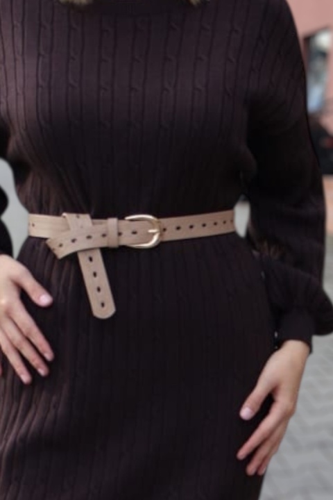 Czekoladowa sukienka dzianinowa, sukienka prążkowana z długim rękawem UNI