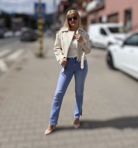 Ramoneska damska eco skora z asymetrycznym zapięciem i srebrnymi dodatkami