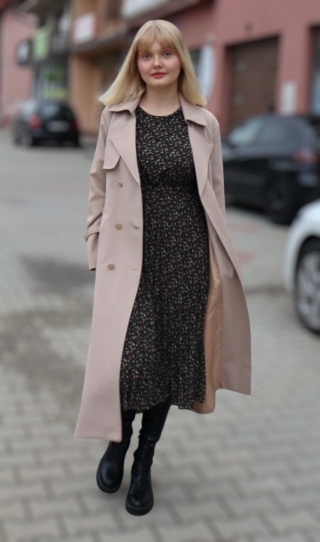 Stylowy długi płaszcz trencz z kieszeniami, beżowy