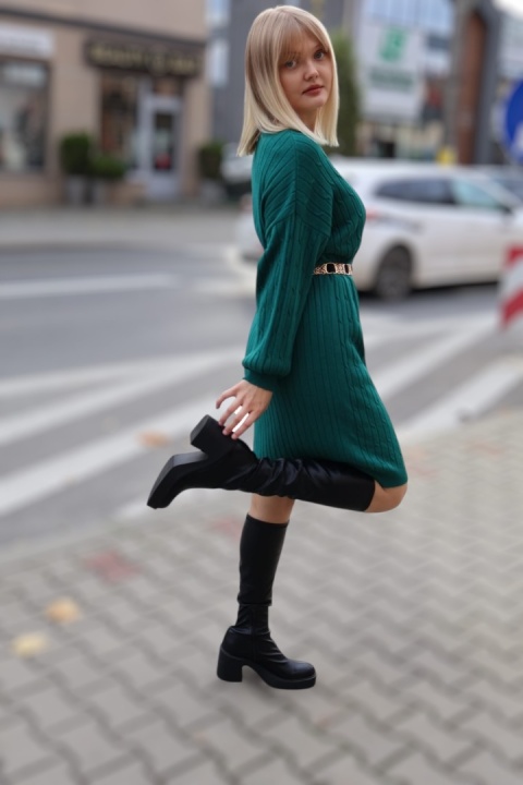 Sukienka dzianinowa sweterkowa zielona