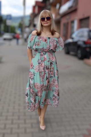 Sukienka hiszpanka z falbaną w kwiaty, midi