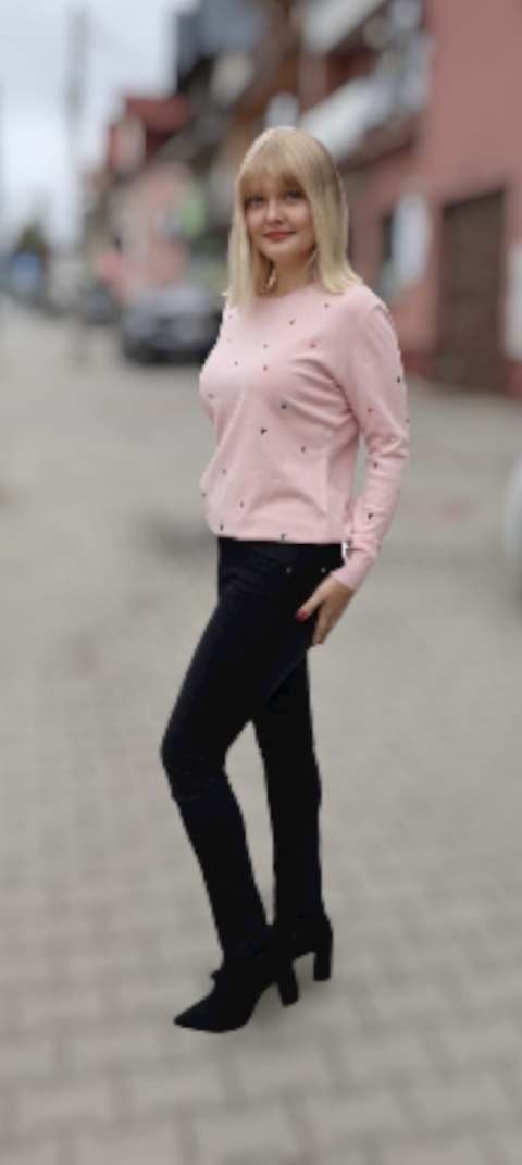 Sweter damski z serduszkami, różowy