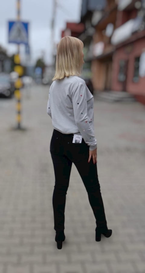 Sweter damski z serduszkami, szary