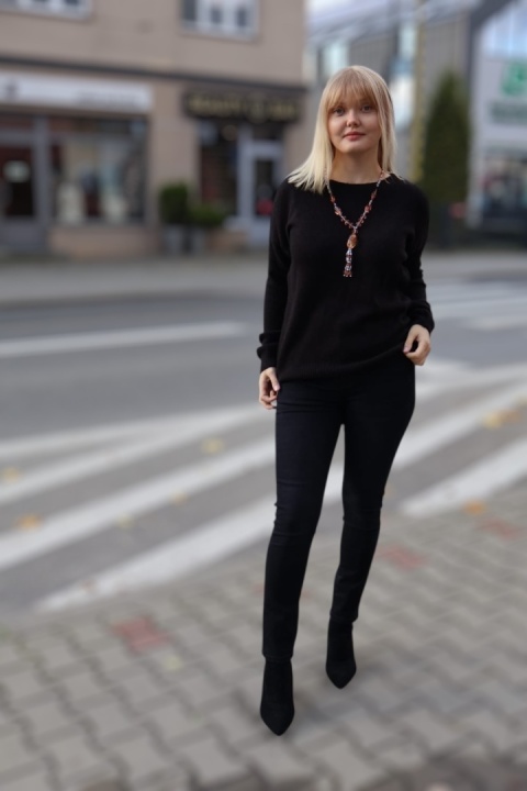 Sweterek damski baby alpaka czarny