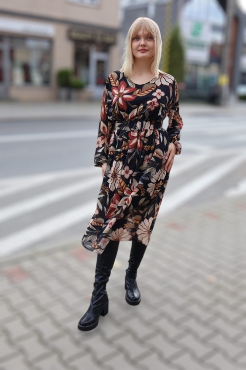 Szyfonowa rozkloszowana sukienka midi w kwiaty czarna